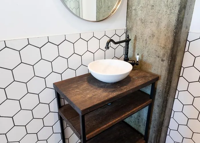 Duplex De Diseno Cerca De Riazor